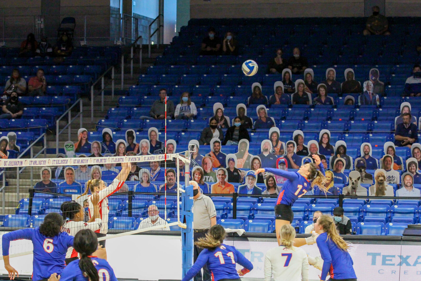 Photos: UTA volleyball drops two out of three matches in weekend series to Louisiana-Lafayette